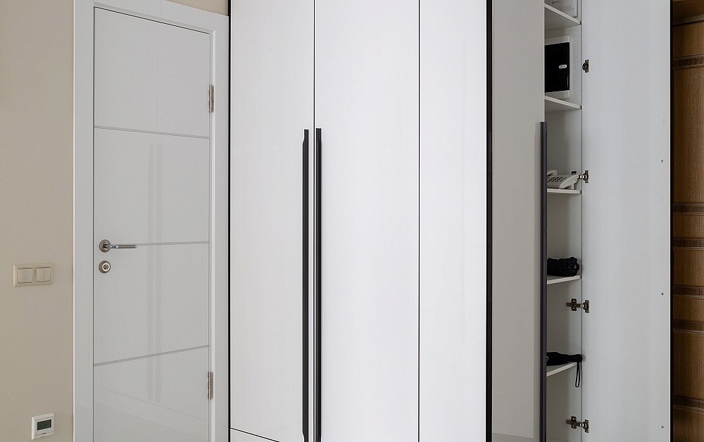 Ультраглянцевая и ультрабелая Мондриана