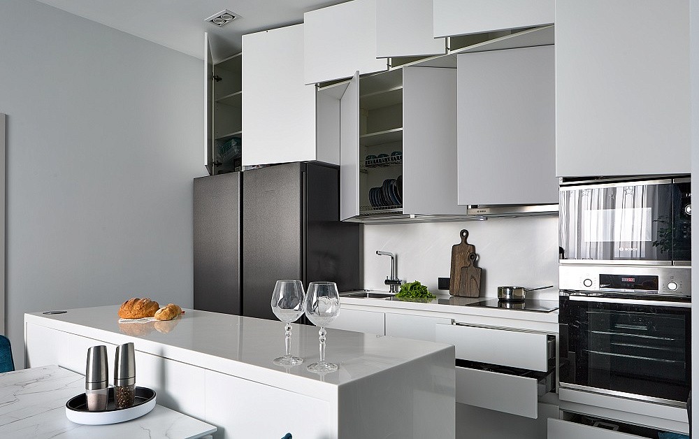 Функциональная кухня с островом 