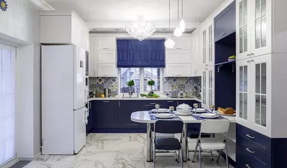 Темная кухня в Ростове-на-Дону