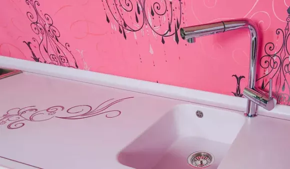 Фиолетовая кухня во Владивостоке