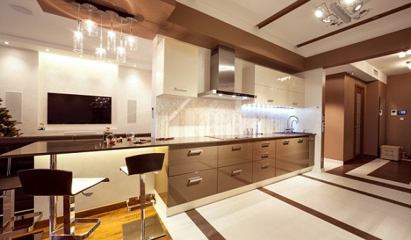 Бежевая кухня в Мурманске