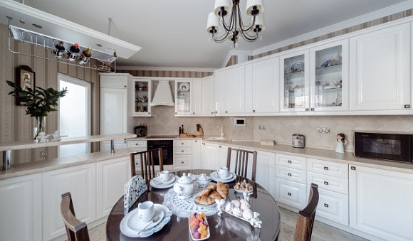 Глянцевая кухня в Твери