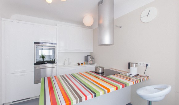 Глянцевая кухня в Анапе