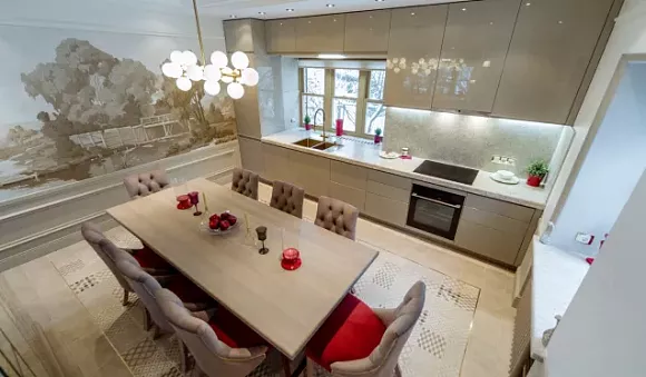 Глянцевая кухня в Казани