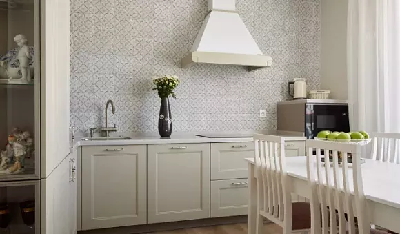 Бежевая кухня в Клину