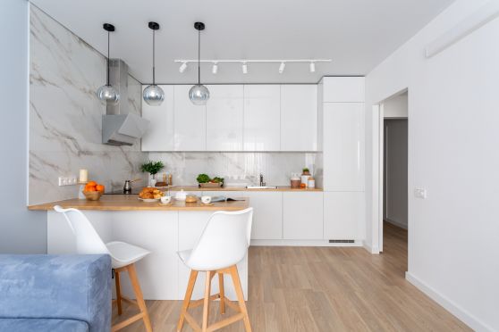 Самые модные цвета и формы кухонных гарнитуров в сезоне 2021-2022