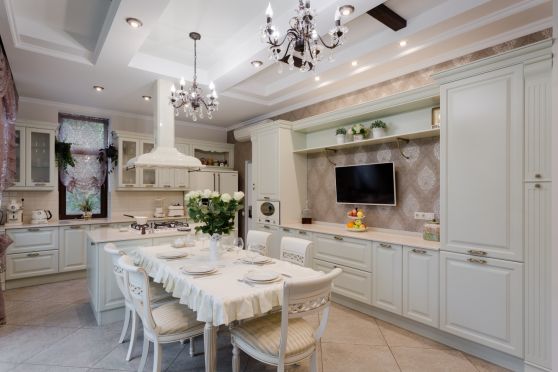 Варианты современных кухонных гарнитуров